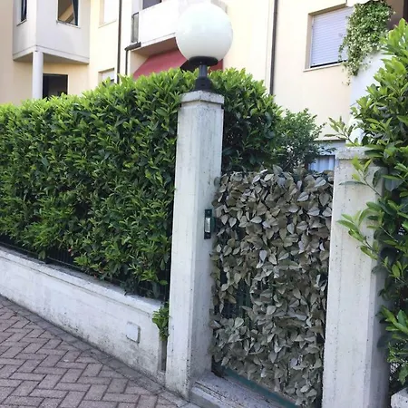 Paulette Apartmán *